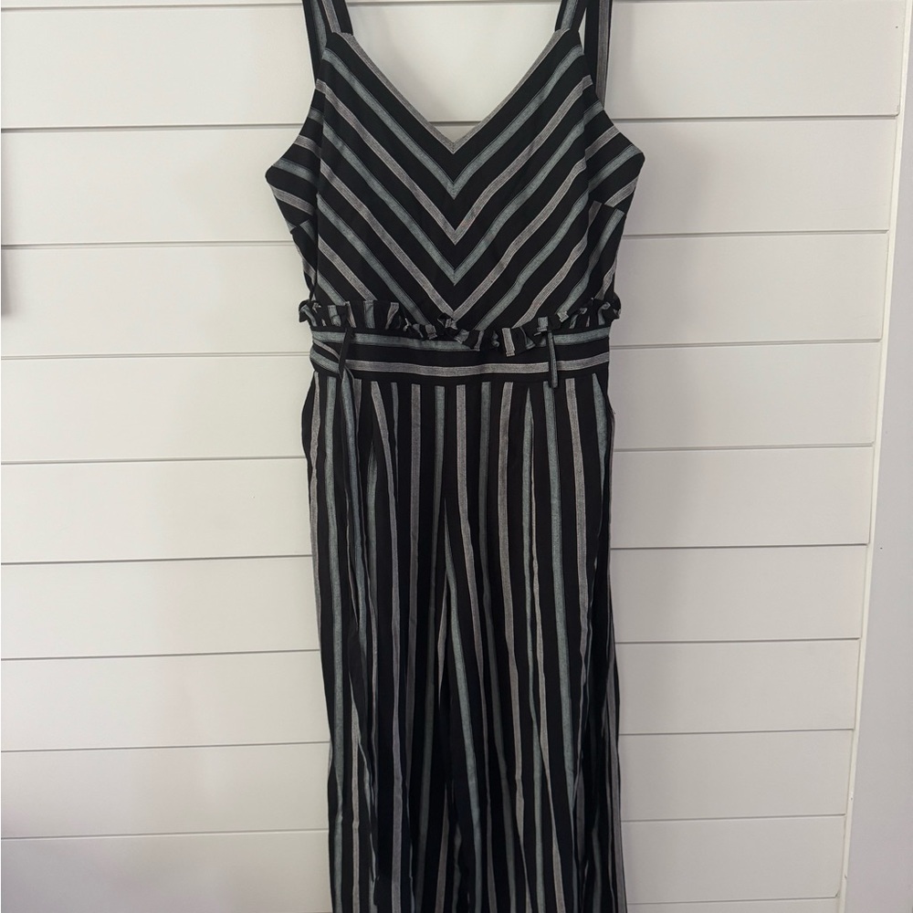 Chic Striped Black and‎ Gray Jumpsuit